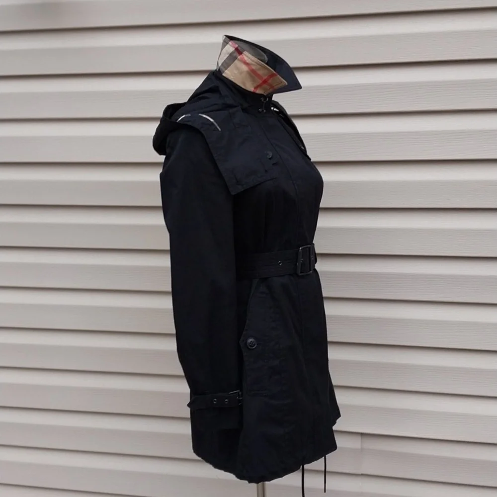 Burberry Black Trench Coat with Check Lining - Picture 4 of 14